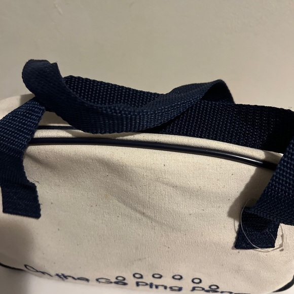 On The Go Ping Pong Set 2 Racket/Paddle Net Carry Case NWOT - Picture 4 of 7